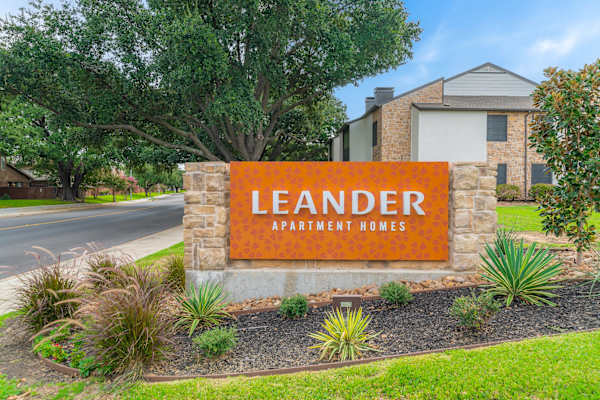 Leander property
